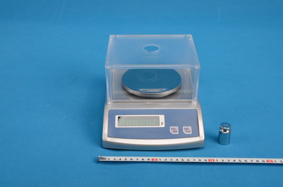 11010ƽ100g,0.001